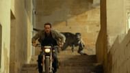 Owen and Claire head to save the world (Image via Jurassicworld.com)